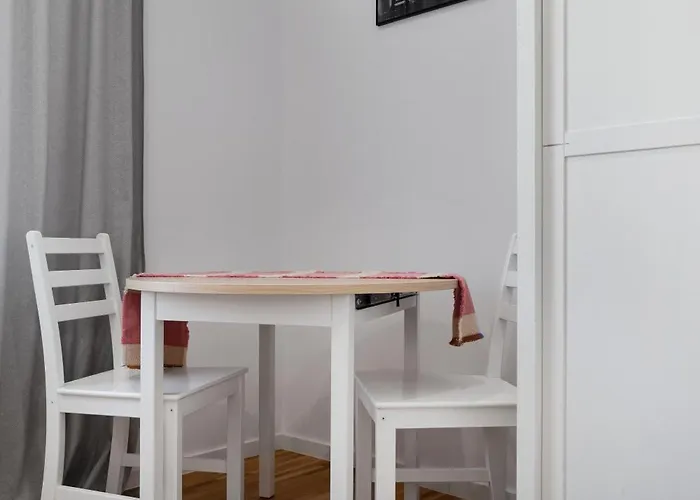 Househost Starowislna 75-2